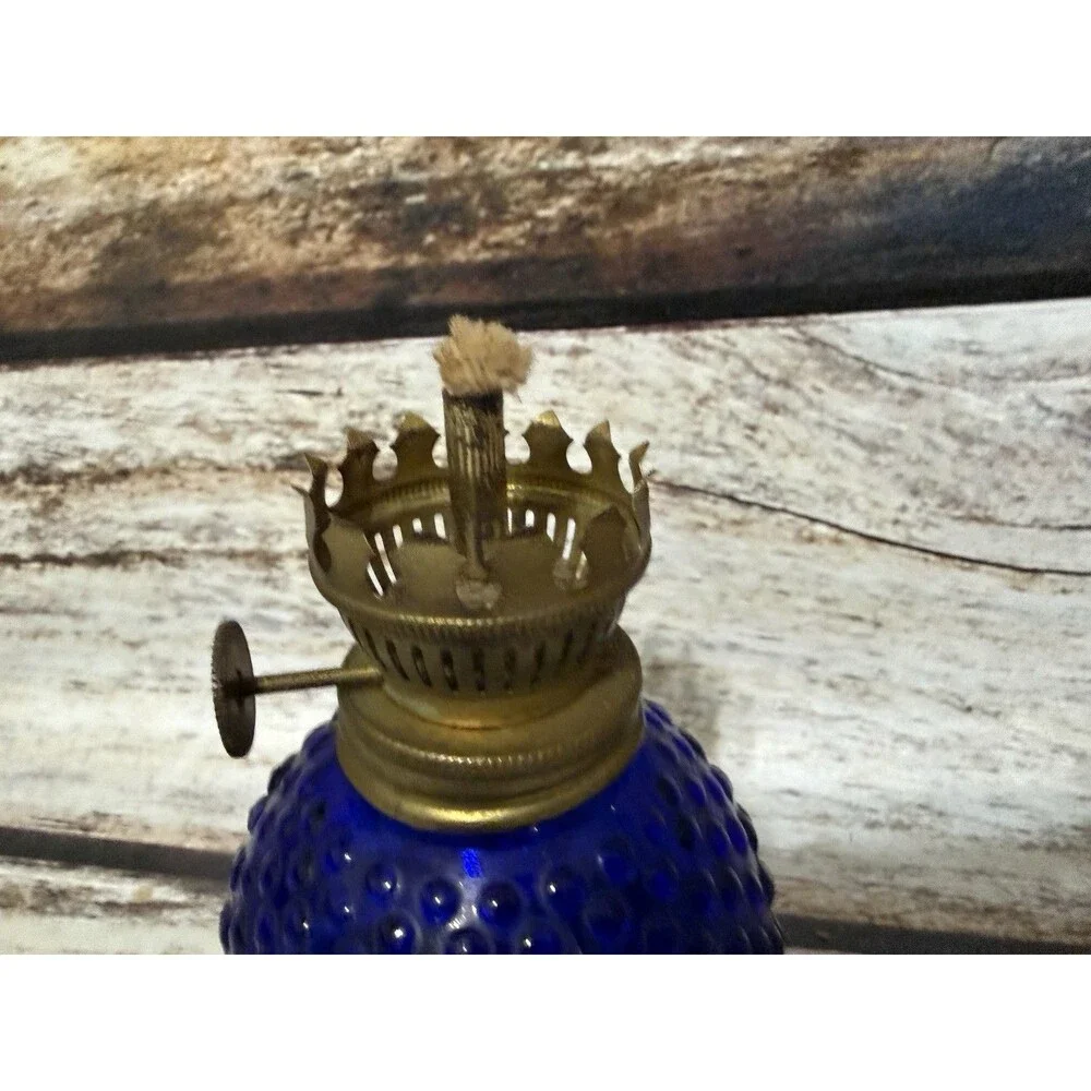 VINTAGE HOBNAIL SAPPHIRE BLUE MINITURE OIL LAMP BLUE CHIMNEY HONG KONG 6.5
